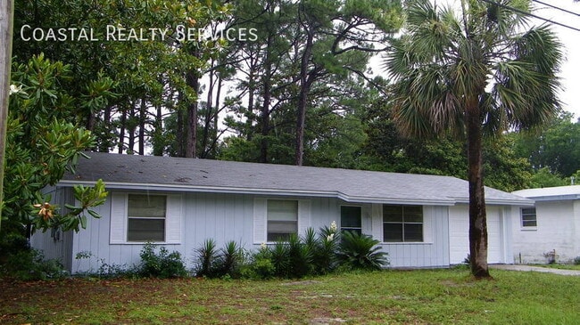 Primary Photo - 122 Third Avenue