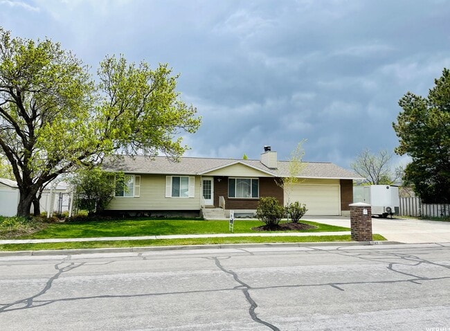 Building Photo - 1743 W 12050 S