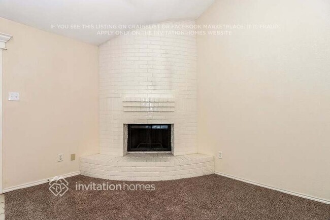 Building Photo - 6408 Big Springs Dr