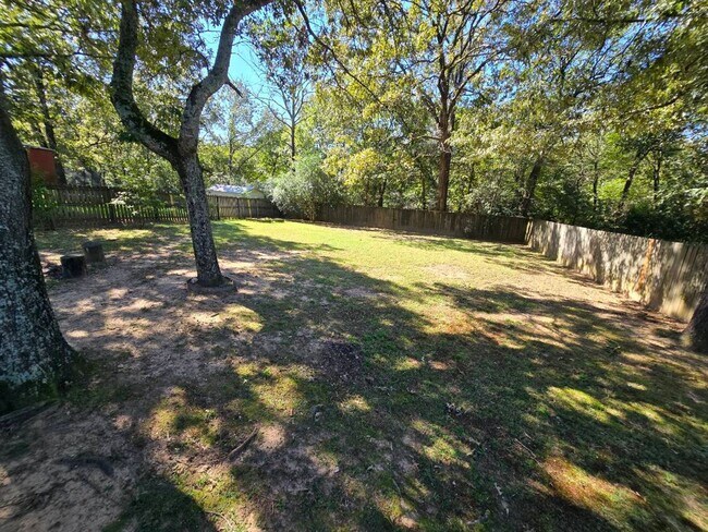 Building Photo - 1028 Kierre Dr