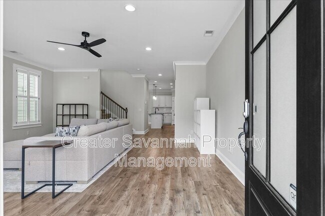 Building Photo - 45 Grove Park Dr