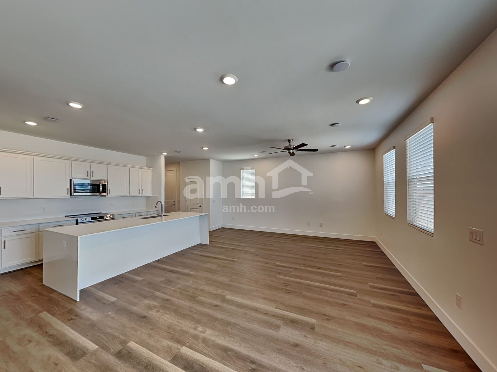Building Photo - 9629 Harkes Dr