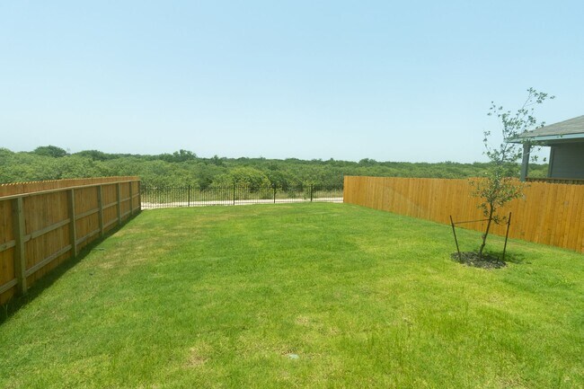 Building Photo - 50% Security Deposit! Smart-Home 3BR w/ Covered Patio in Legendary Trails – San Antonio