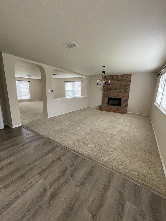 Building Photo - 4219 Whitney Green Dr