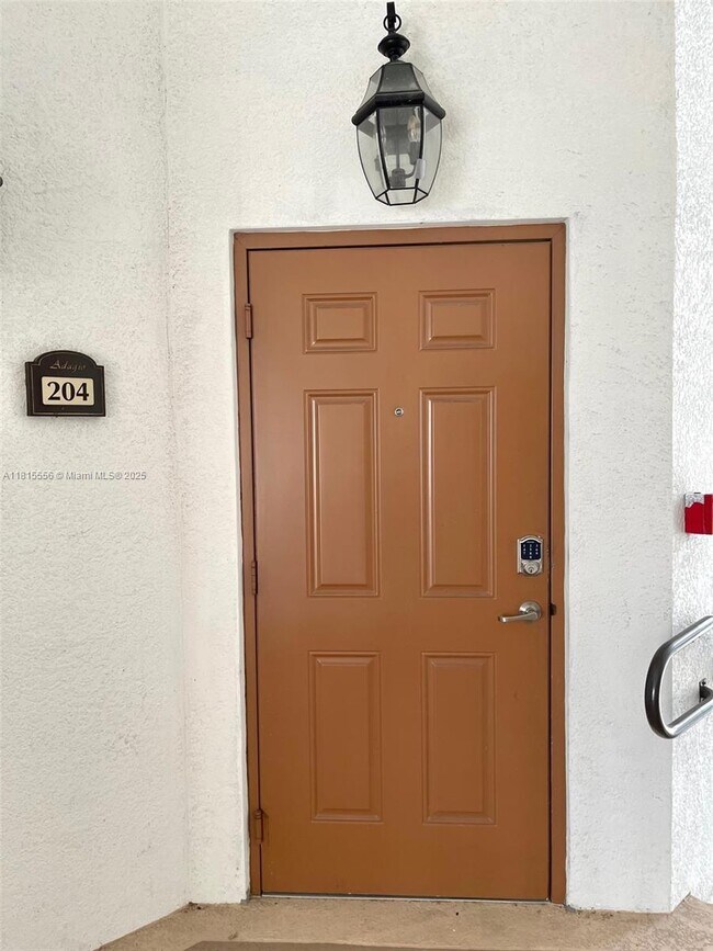 Building Photo - 10600 NW 88th St