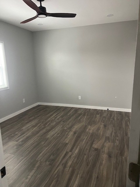 Building Photo - 1438 E 45th St