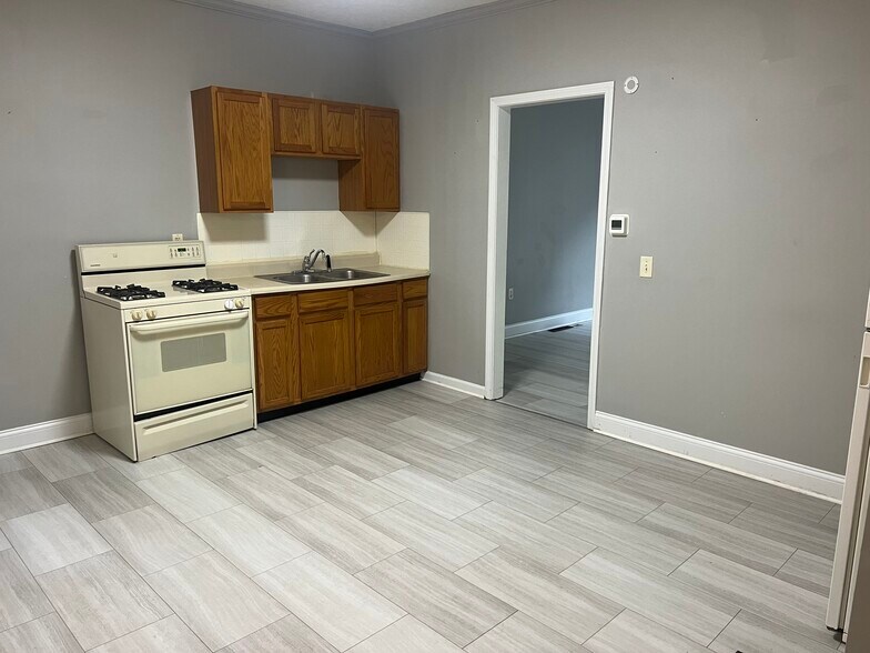 Building Photo - 2707 South St