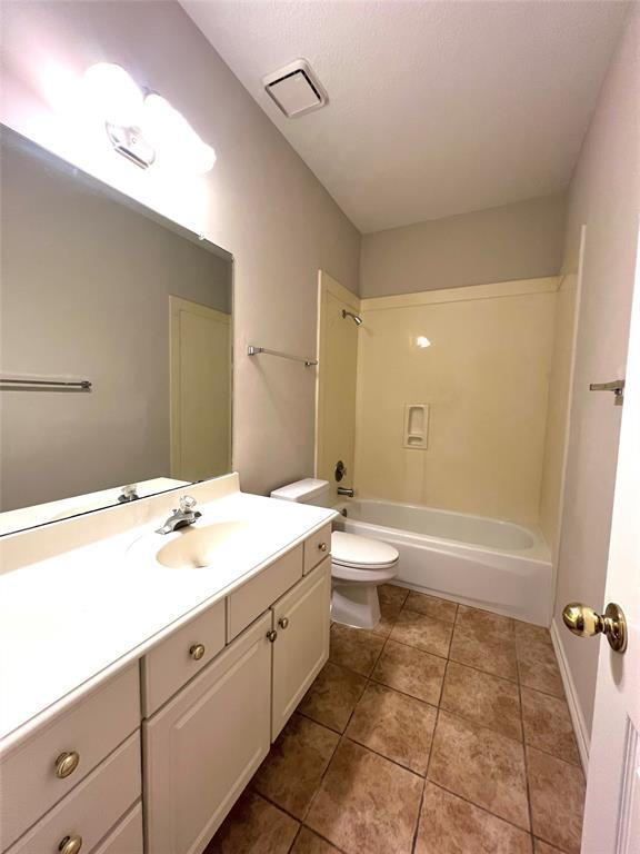 Building Photo - 4306 Shady Pine Dr
