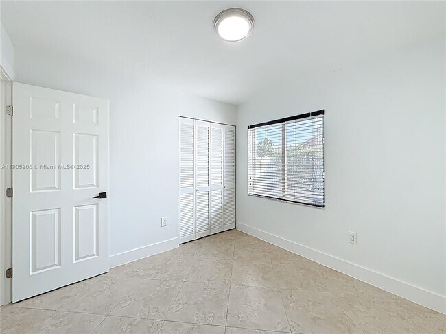 Building Photo - 5874 NW 199th St