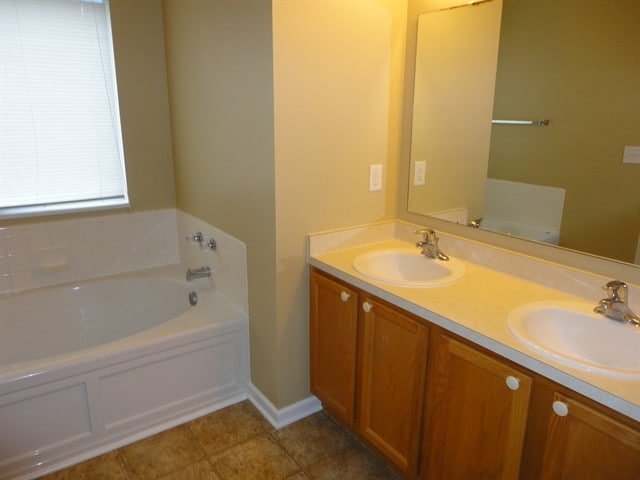 Building Photo - 12276 Carriage Stone Dr