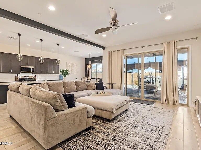 Building Photo - 3912 W Summerside Rd