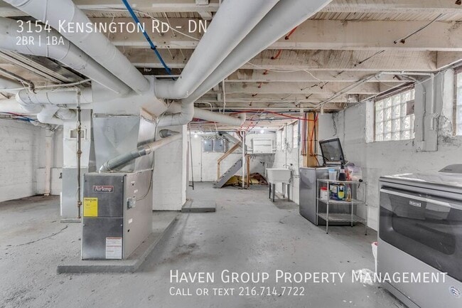 Building Photo - 3154 Kensington Rd