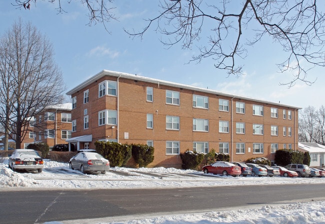 Primary Photo - Hamilton Court