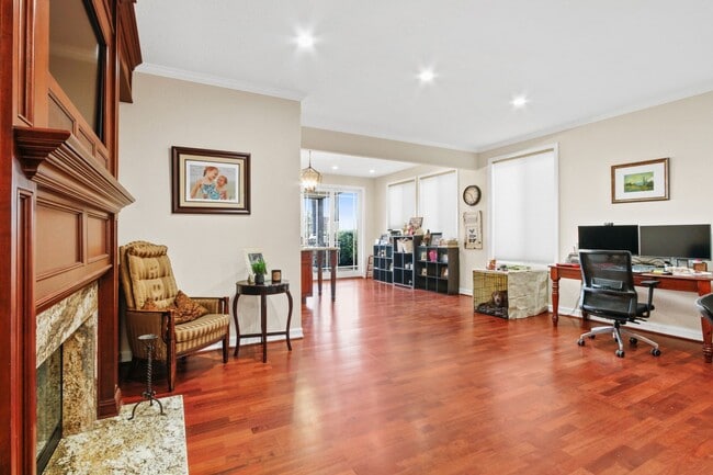 Building Photo - Ready now: Spacious 4 bedroom 3 bath with bonus room and 3 car garage