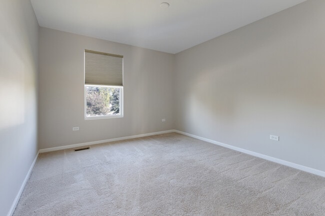 Building Photo - 3628 Birch Ln