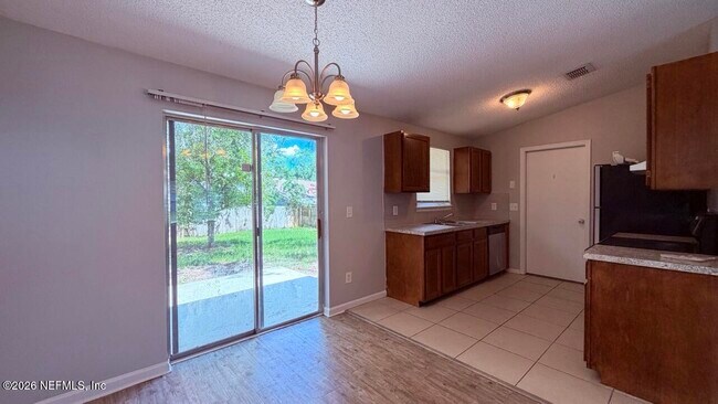 Building Photo - 4711 Cinnamon Fern Dr