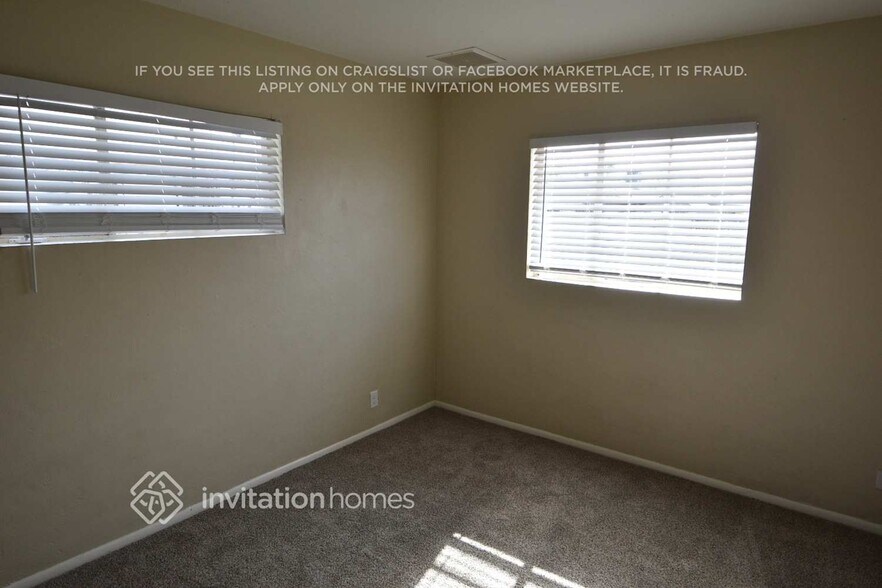 Building Photo - 2039 E Osborn Rd