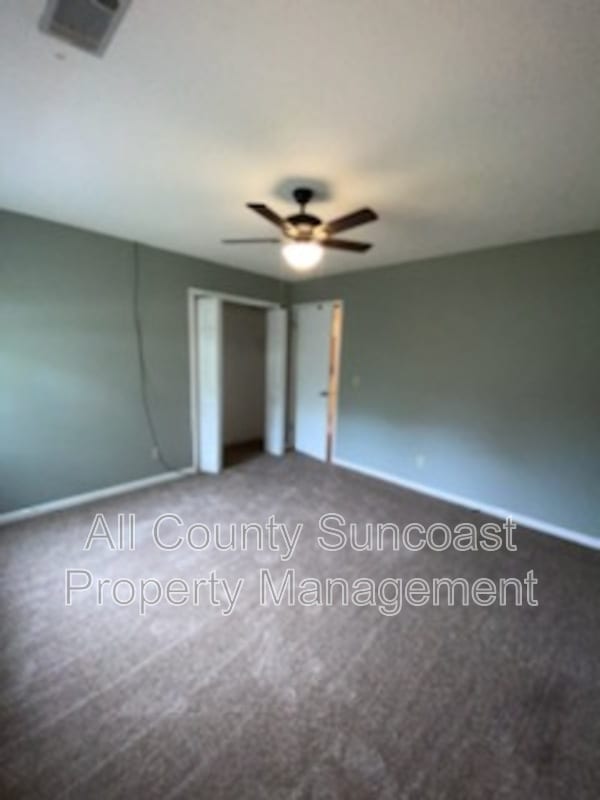 Building Photo - 105 Whisper Ct