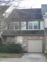 Building Photo - 5077 Rosewood Dr