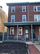 Front porch - 412 N 31st St