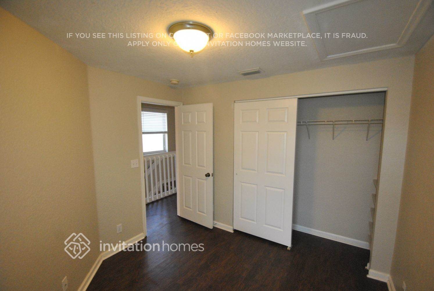 Building Photo - 964 Summit Lake Dr