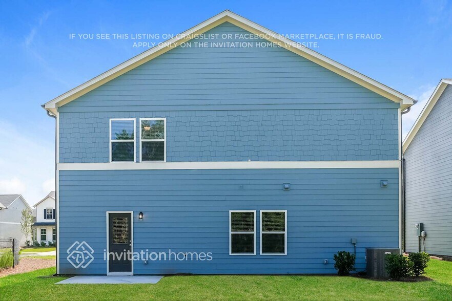 Building Photo - 2088 Boxwood Cir