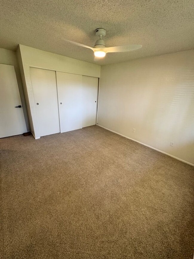 Building Photo - Remodeled home with a view