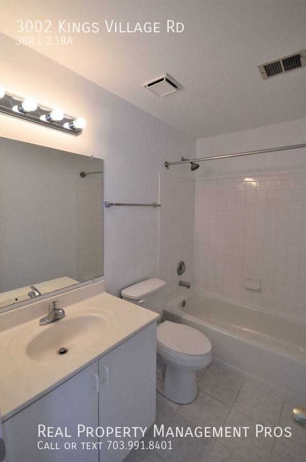 Building Photo - 3002 Kings Village Rd