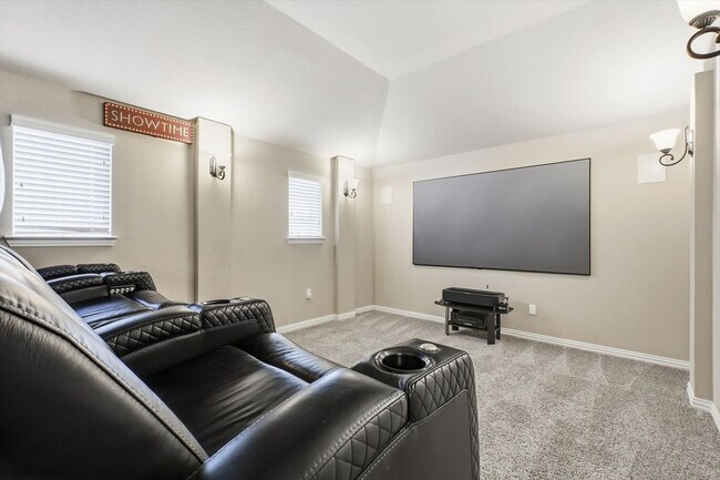 Building Photo - 1370 Pelican Dr