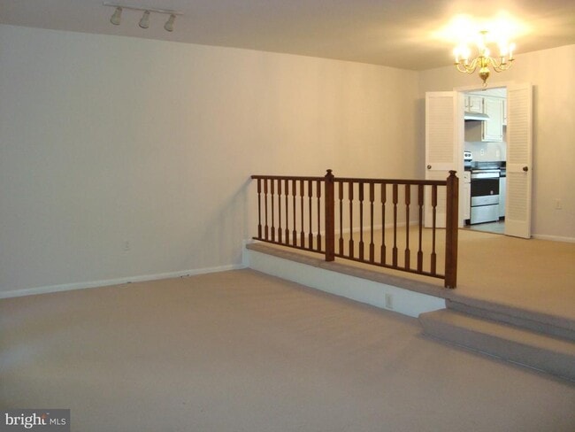 Building Photo - 7813 Heatherton Ln