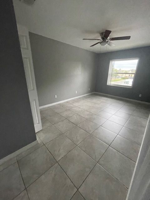 Building Photo - 9817 Turf Way