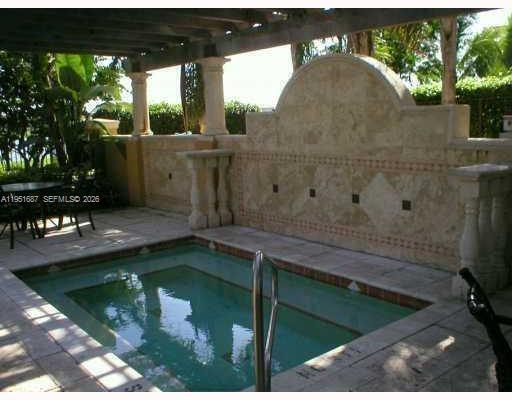 Building Photo - 4211 San Marino Blvd