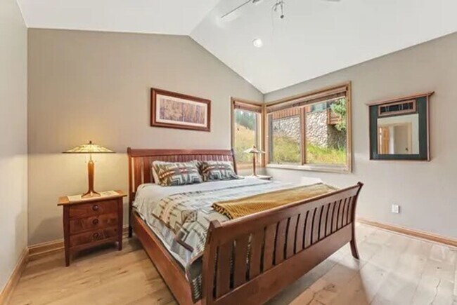 Building Photo - 91791 Ryan Gulch Rd