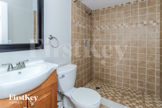 Building Photo - 11107 Finchley Pl