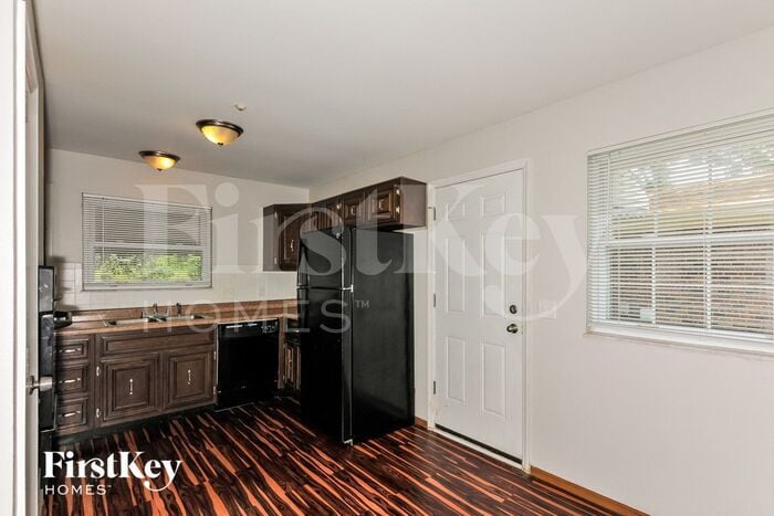 Building Photo - 11259 Prentice Dr
