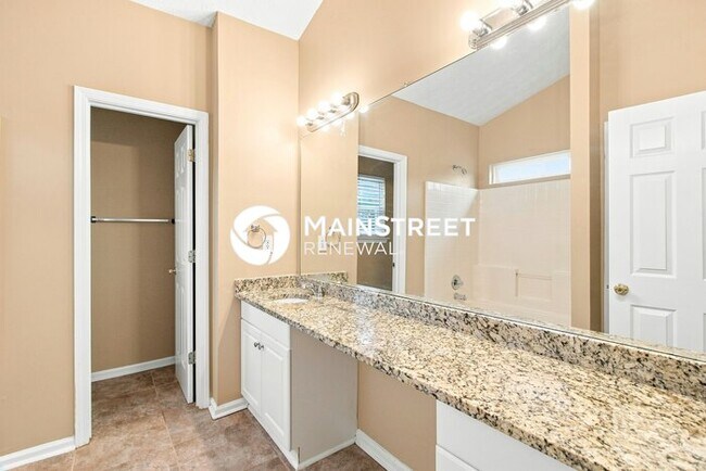 Building Photo - 4 Bedroom Pet-Friendly Home in McDonough, GA with Main Street Renewal