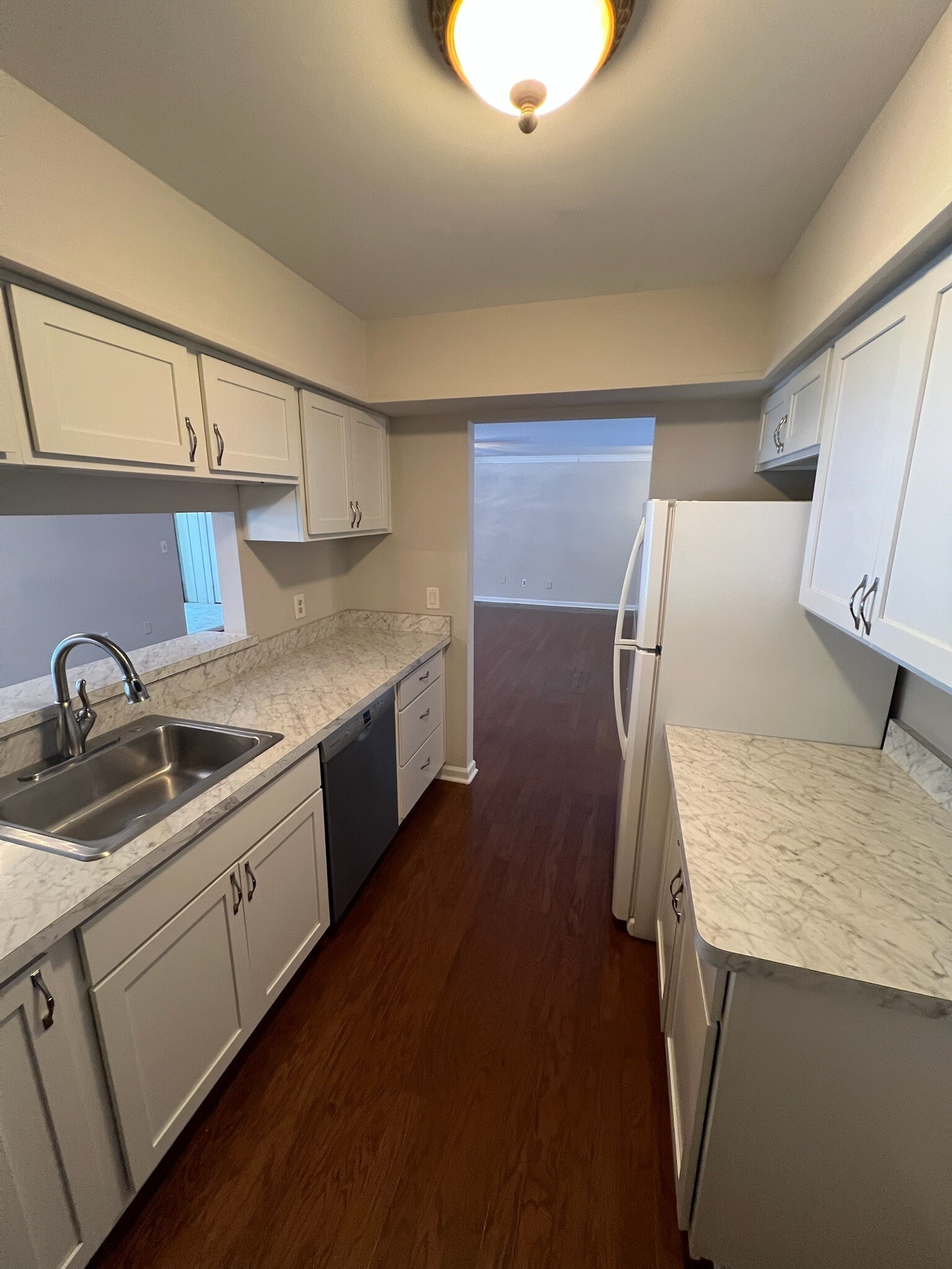 Building Photo - 18411 University Park Dr