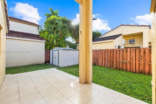 Building Photo - 449 SW 88th Pl