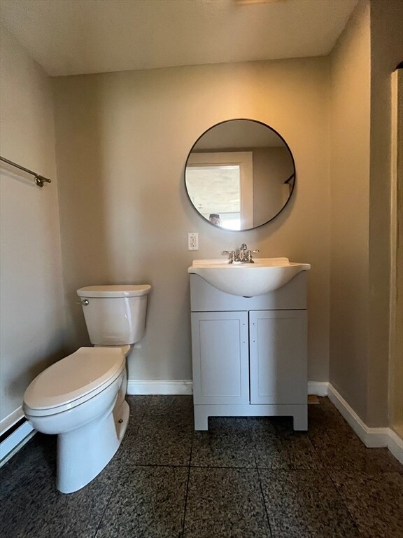 Building Photo - 99 Laighton St