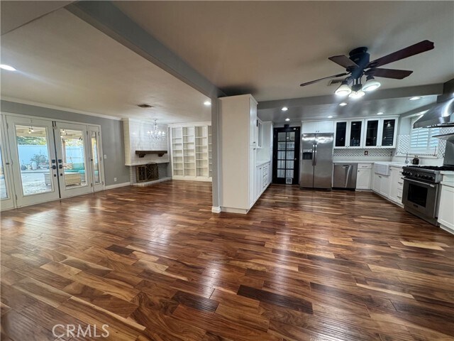 Building Photo - 400 E Patwood Dr