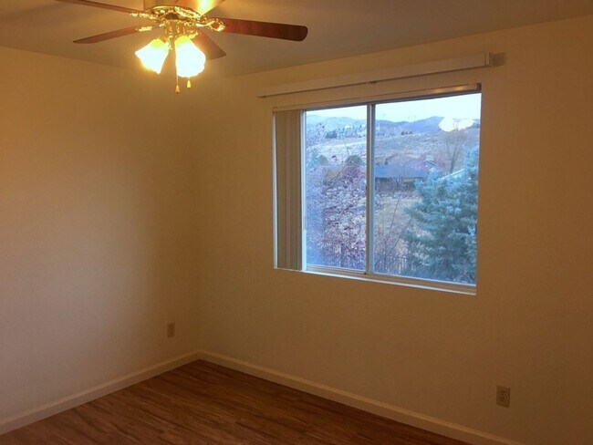 Building Photo - NW Reno Two Story - Beautiful Landscaping ...
