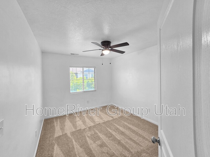Building Photo - 5342 W Hampstead Ln