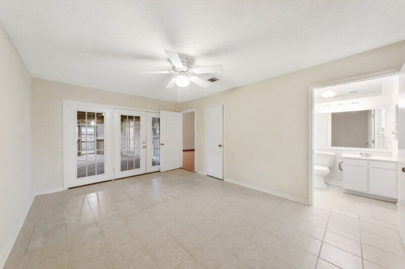 Building Photo - 16727 Royal Mile Ln