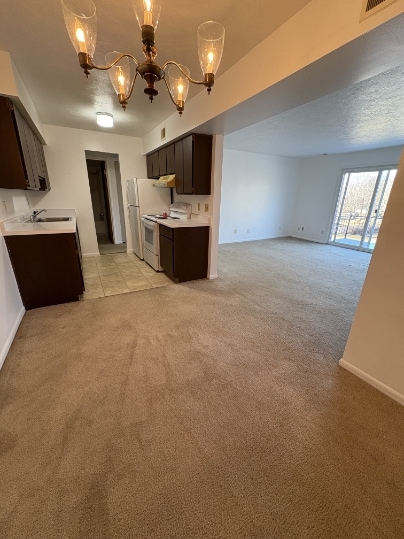 Building Photo - 8 Griffin Ct