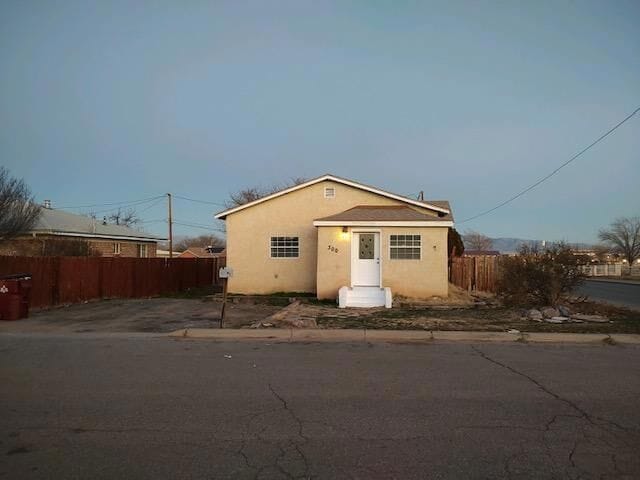 Building Photo - 300 N 14th St