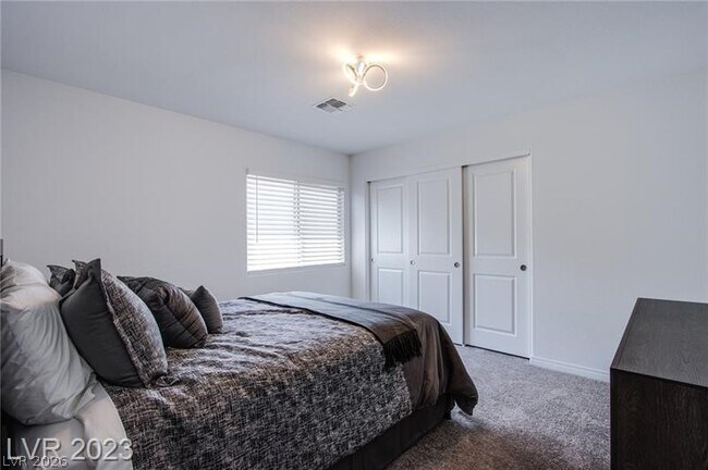 Building Photo - 8307 Red Lily St