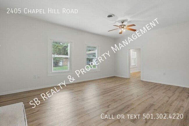 Building Photo - 2405 Chapel Hill Rd