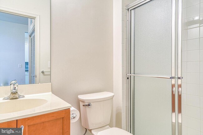 Building Photo - 1802 Schindler Dr