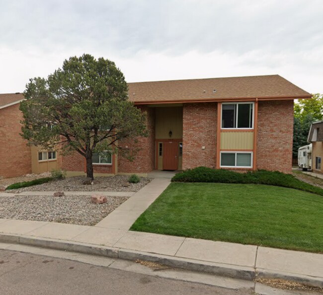 Building Photo - 4015 Stonedike Dr