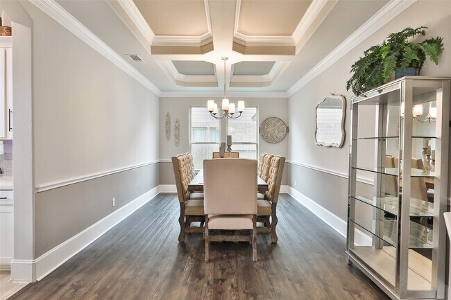 Building Photo - 33580 Green Prairie Dr
